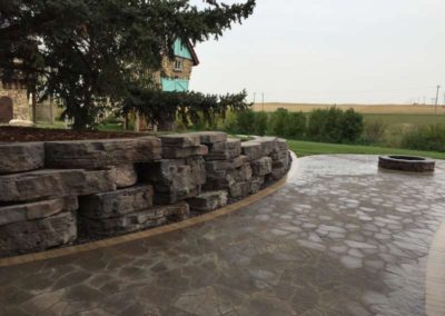 Retaining Wall, paving stone patio