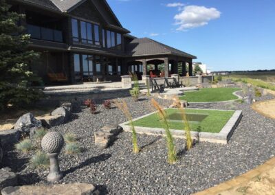 Backyard oasis, golf tee box