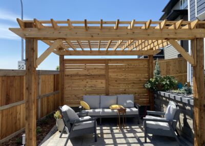 Pergola, paving stone patio